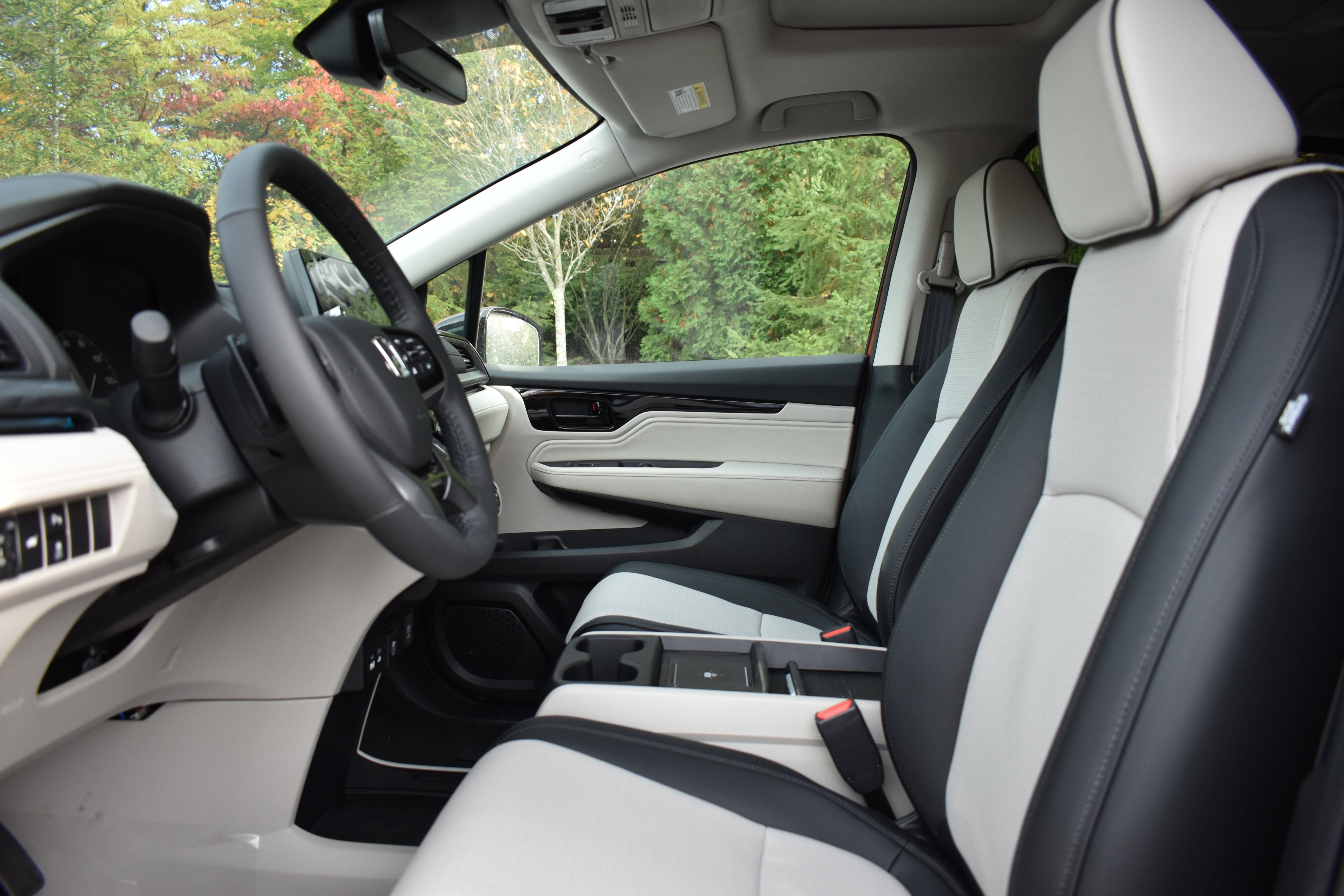 New 2026 Honda Odyssey Elite image 16