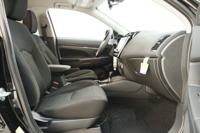 New 2027 Mitsubishi Outlander Sport ES AWD/4WD image 17