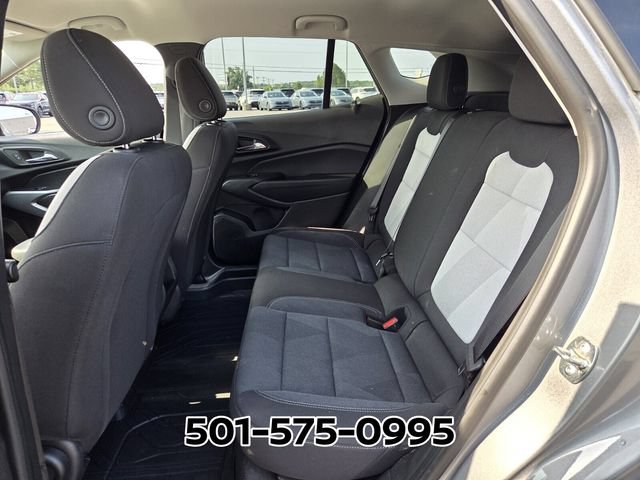 Used 2026 Chevrolet Trax LS w/ LS Convenience Package FWD image 10