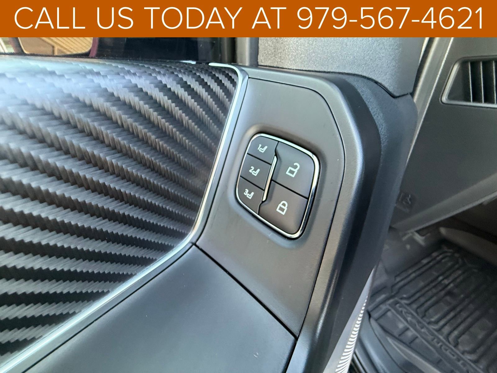 New 2025 Ford F150 Raptor image 10