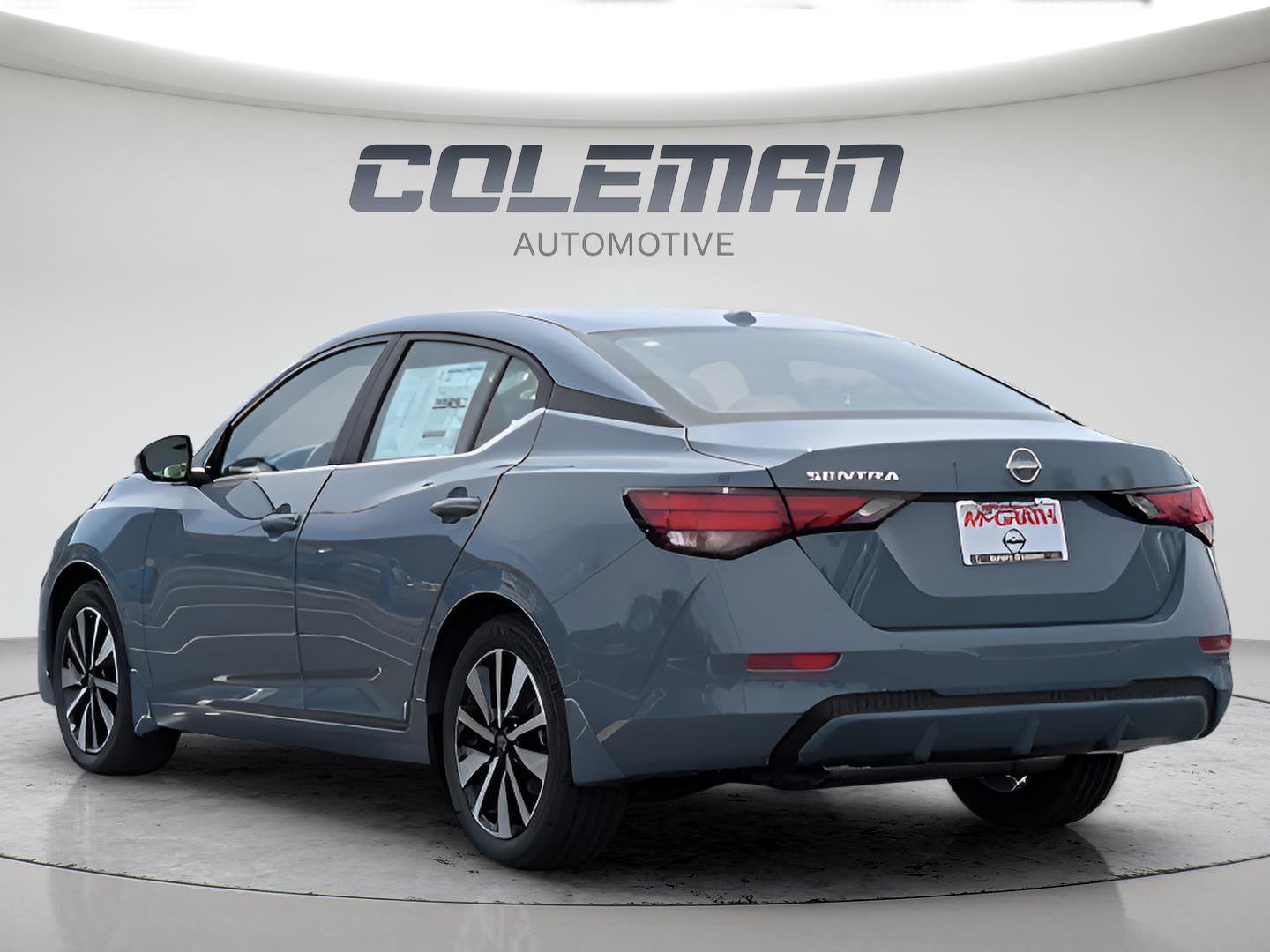Used 2025 Nissan Sentra SV w/ SV Premium Package FWD image 5