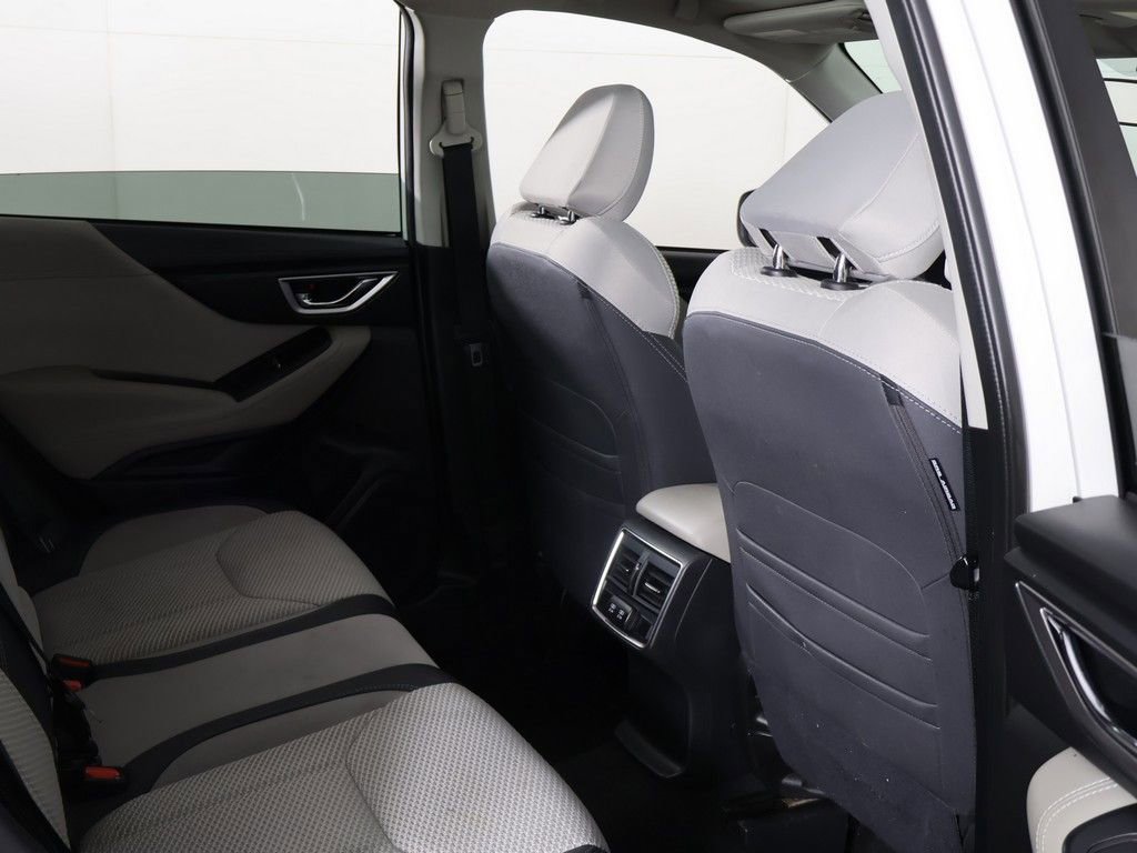 Used 2020 Subaru Forester Premium AWD/4WD image 29