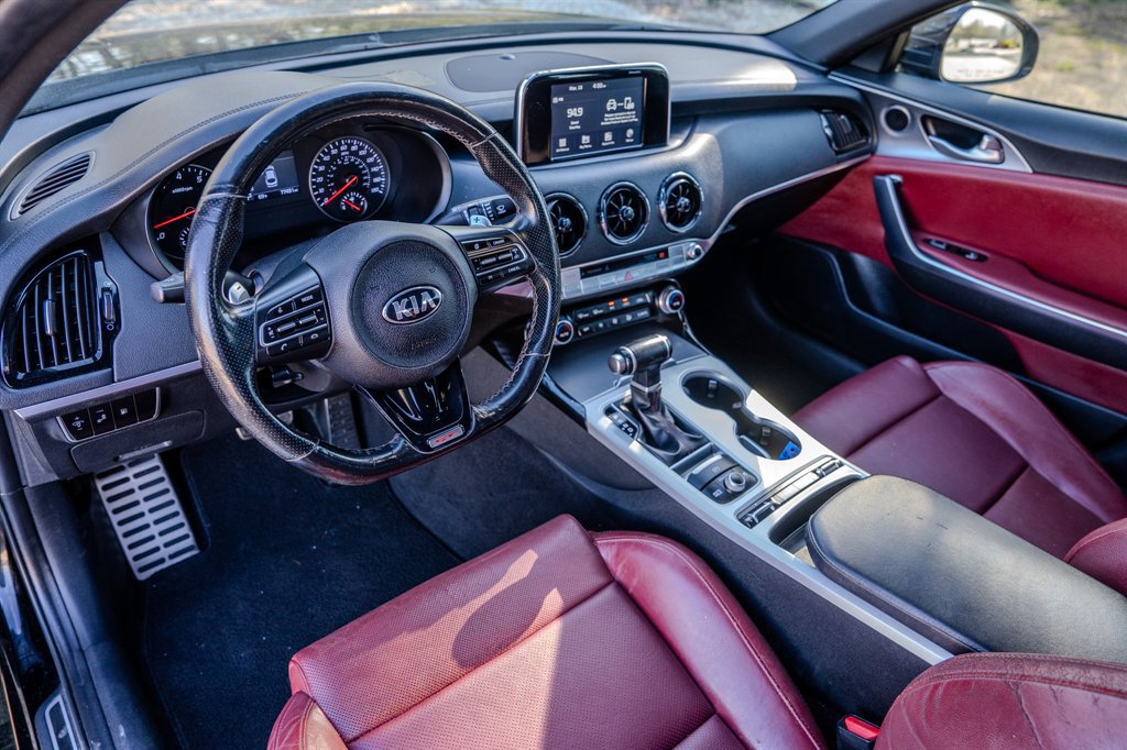 Used 2019 Kia Stinger GT image 14