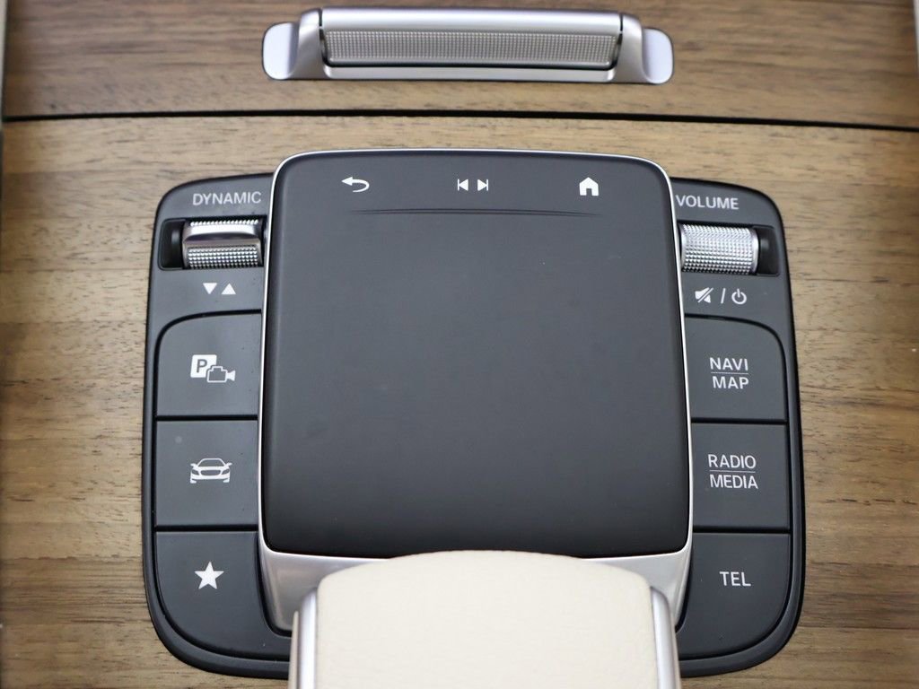 Used 2024 Mercedes-Benz GLE 450 4MATIC image 59