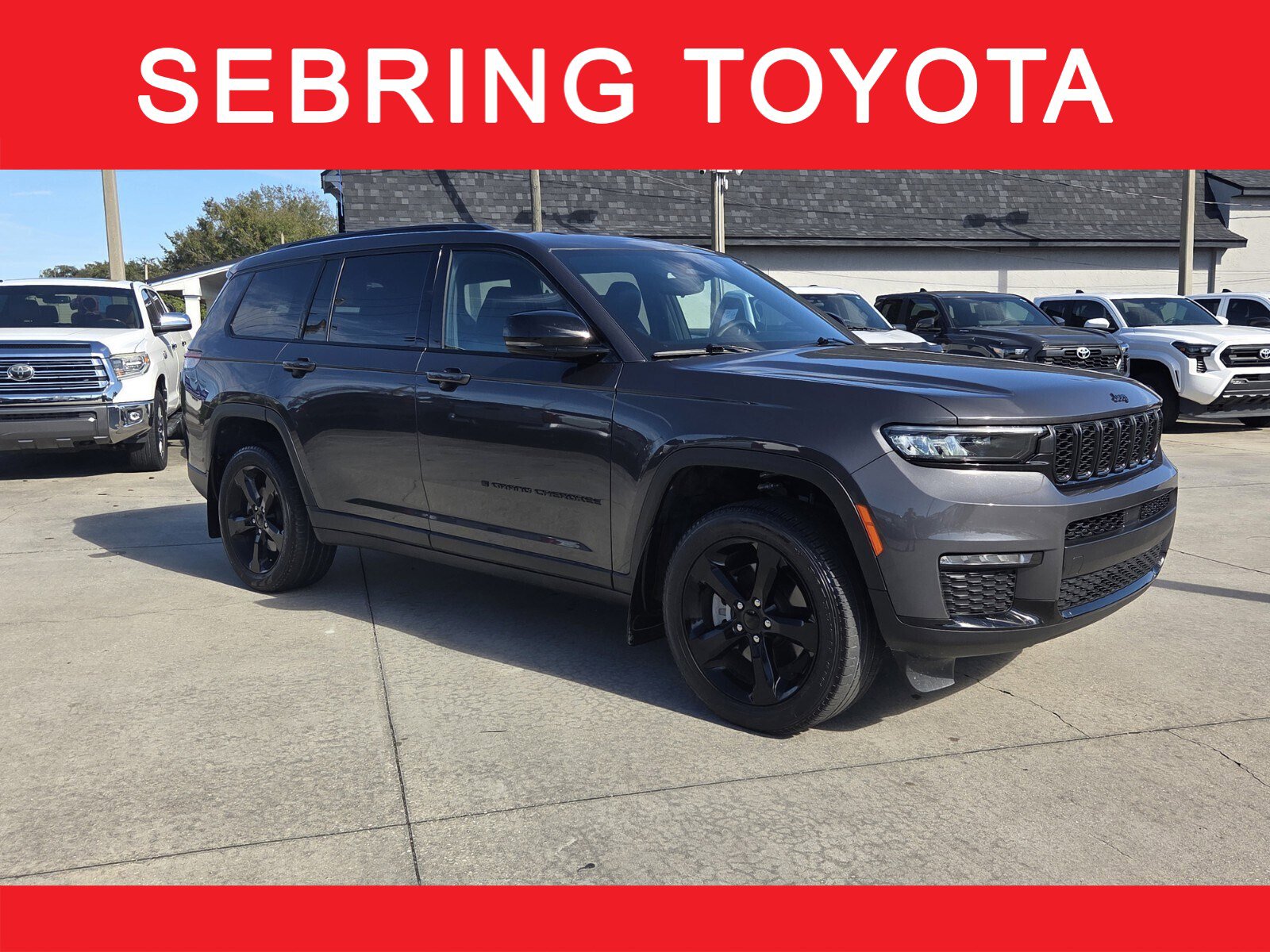 Used 2024 Jeep Grand Cherokee L Limited w/ Black Appearance Package image 1