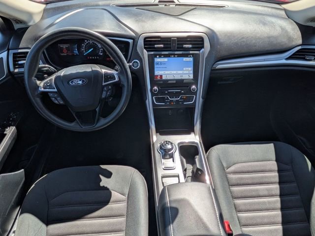 Used 2018 Ford Fusion SE w/ Fusion SE Technology Package FWD image 27