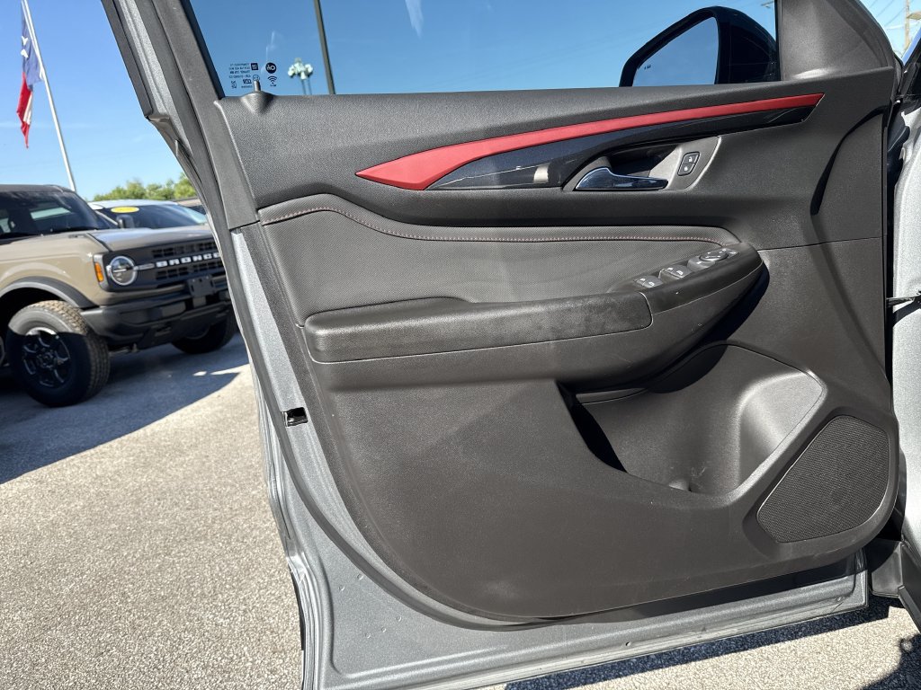 Used 2025 Chevrolet TrailBlazer RS w/ Driver Confidence Package FWD image 10