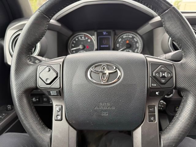 Used 2020 Toyota Tacoma TRD Sport w/ TRD Premium Sport Package AWD/4WD image 16