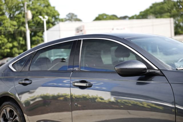 Used 2024 Honda Accord EX image 11