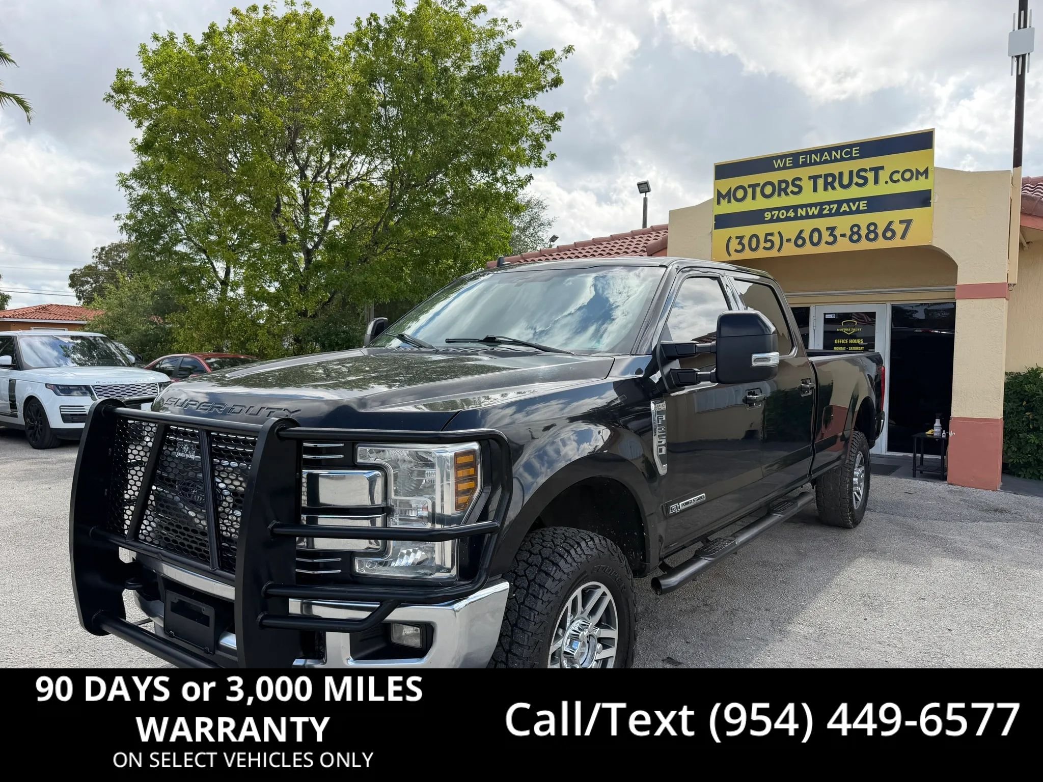 Used 2019 Ford F250 4x4 SuperCrew Lariat w/ Camper Package image 1