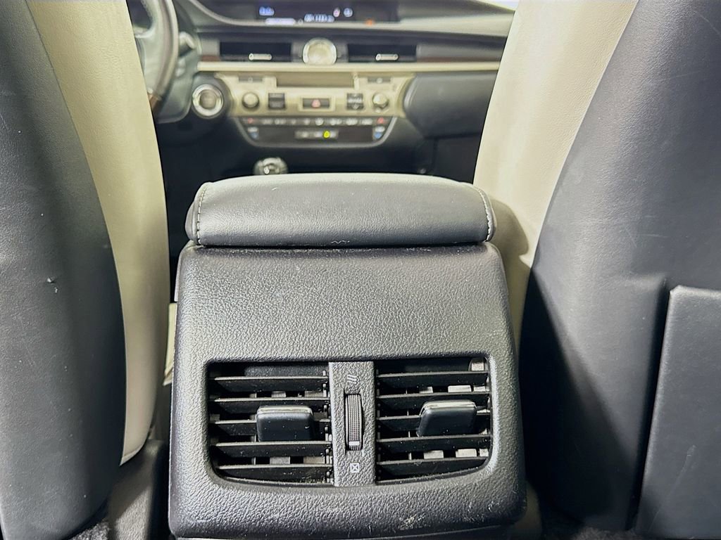 Used 2015 Lexus ES 350 w/ Premium Package image 33