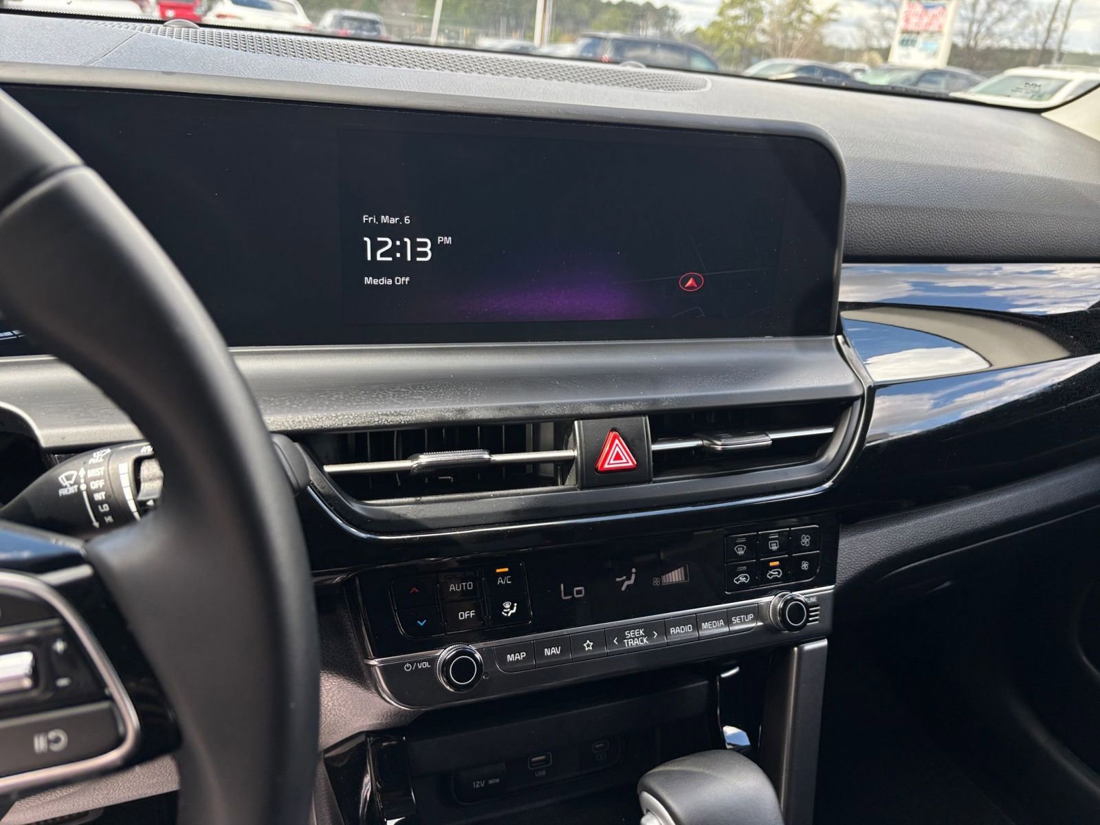 Used 2025 Kia Seltos S FWD image 23