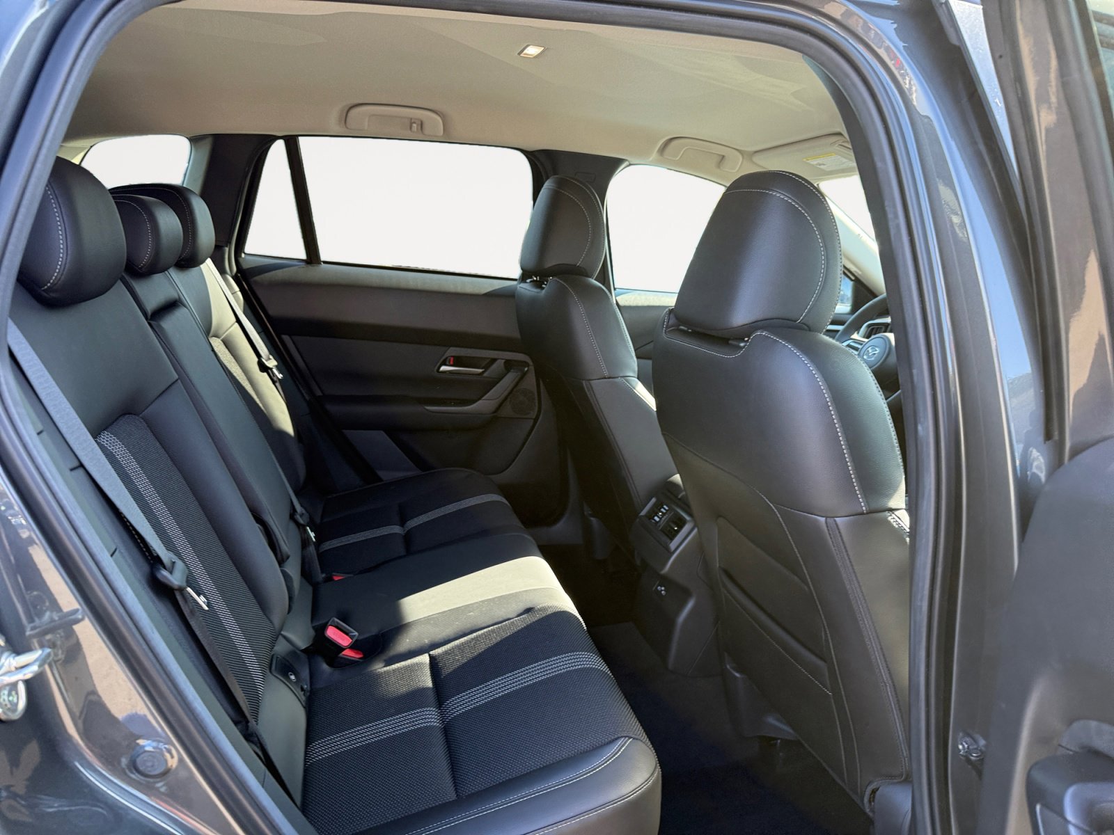 Certified 2025 MAZDA CX-50 AWD 2.5 S w/ Weather Package image 18