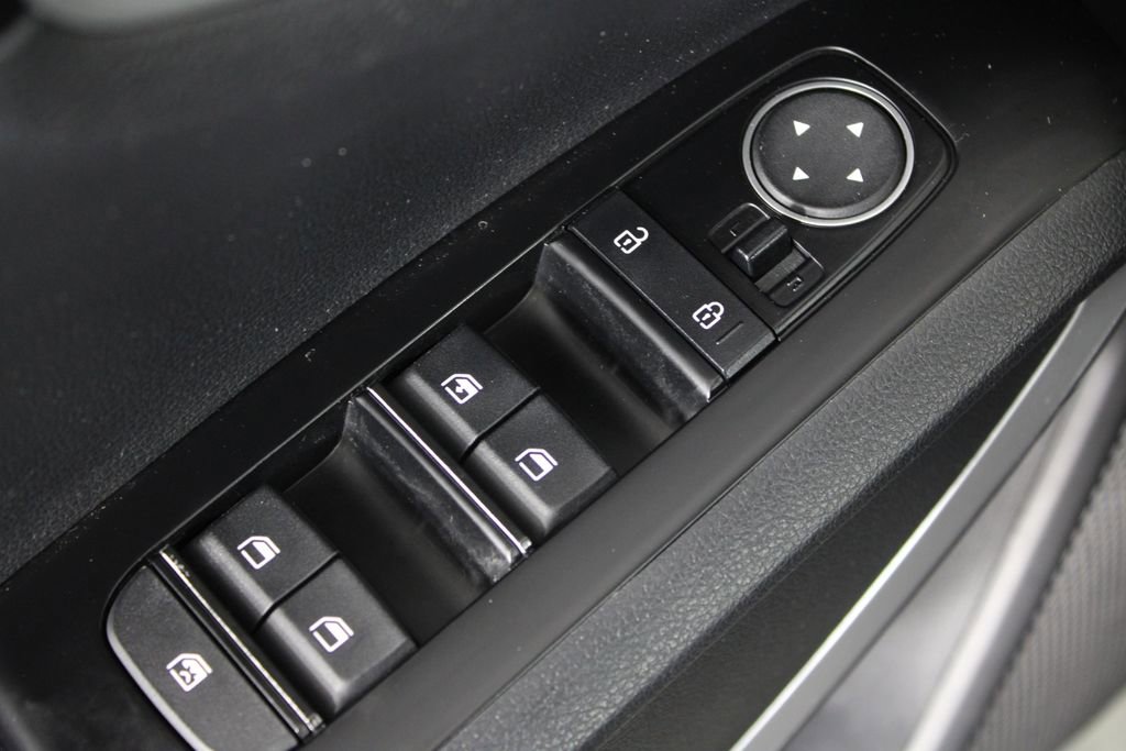 Used 2020 Kia Soul LX image 20