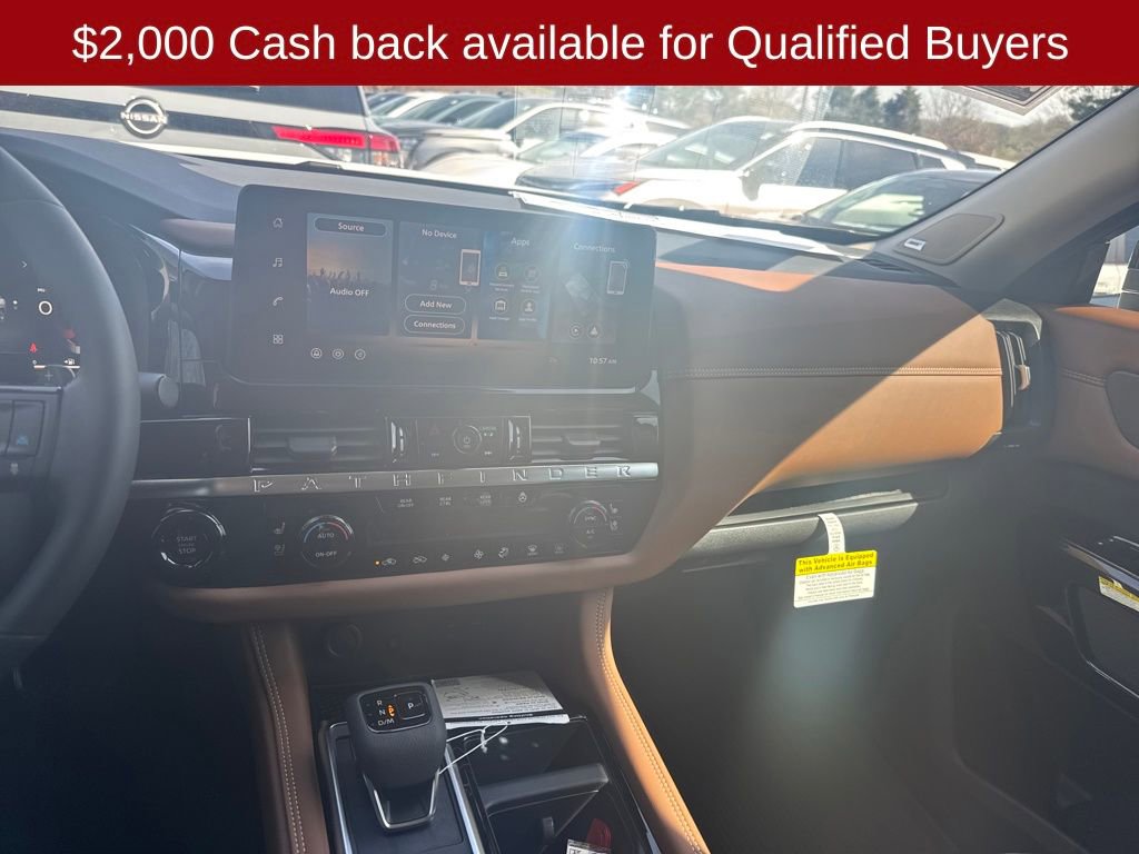 New 2026 Nissan Pathfinder Platinum image 17