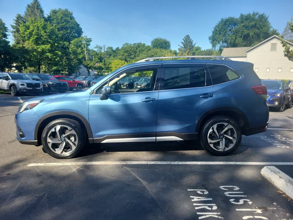 Used 2022 Subaru Forester Touring AWD/4WD image 7