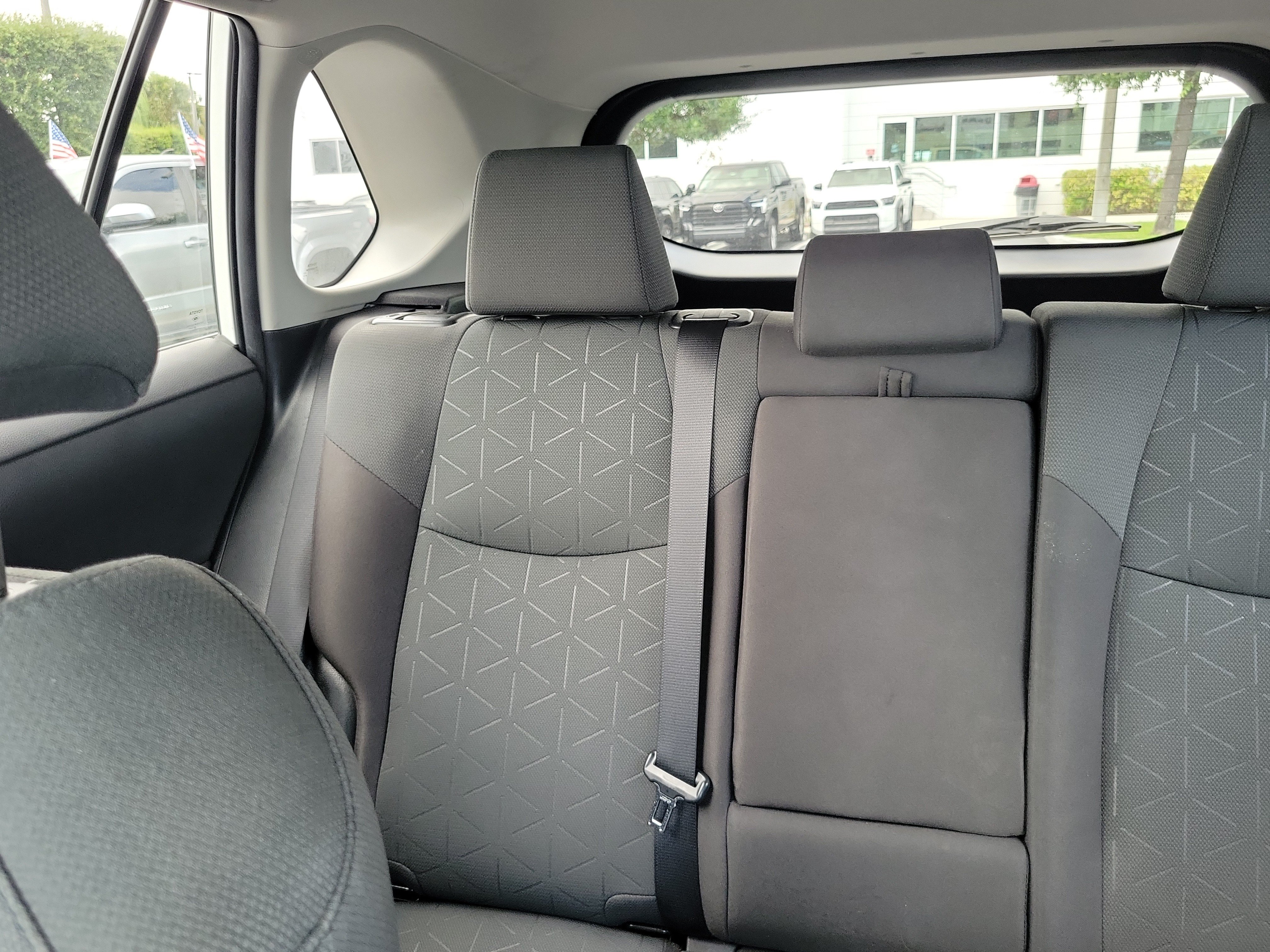 Used 2023 Toyota RAV4 XLE w/ Convenience Package FWD image 20