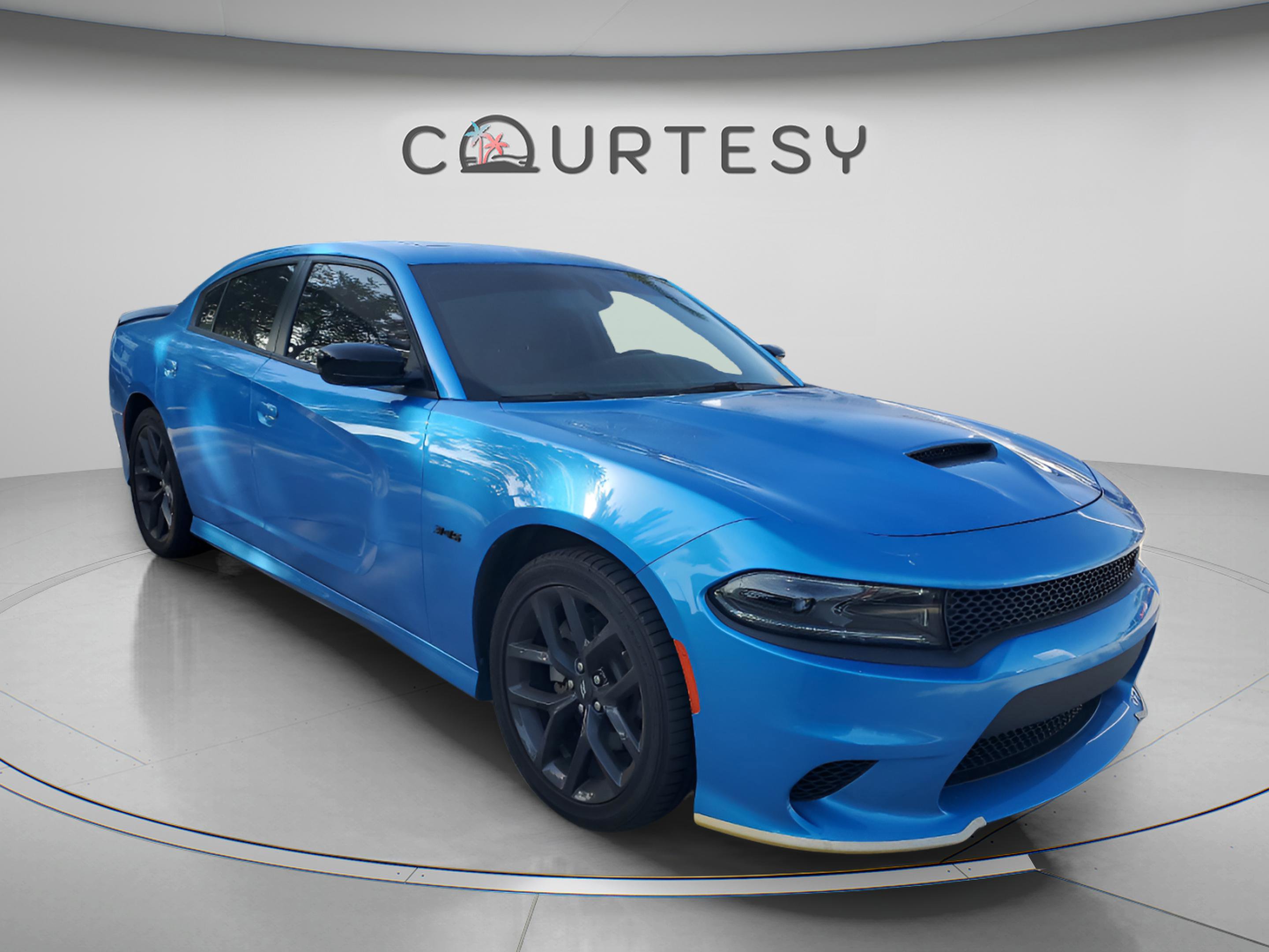 Certified 2023 Dodge Charger R/T w/ Blacktop Package RWD image 4