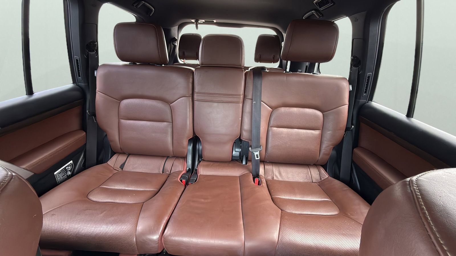 Used 2018 Toyota Land Cruiser AWD/4WD image 25