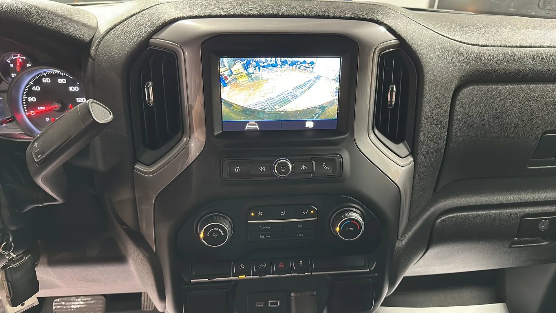 Used 2022 Chevrolet Silverado 1500 Custom AWD/4WD image 20
