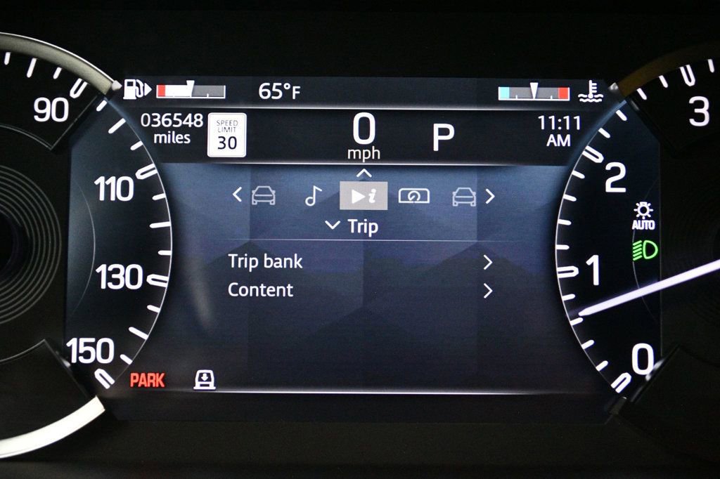 Used 2023 Land Rover Defender 110 X-Dynamic SE image 48