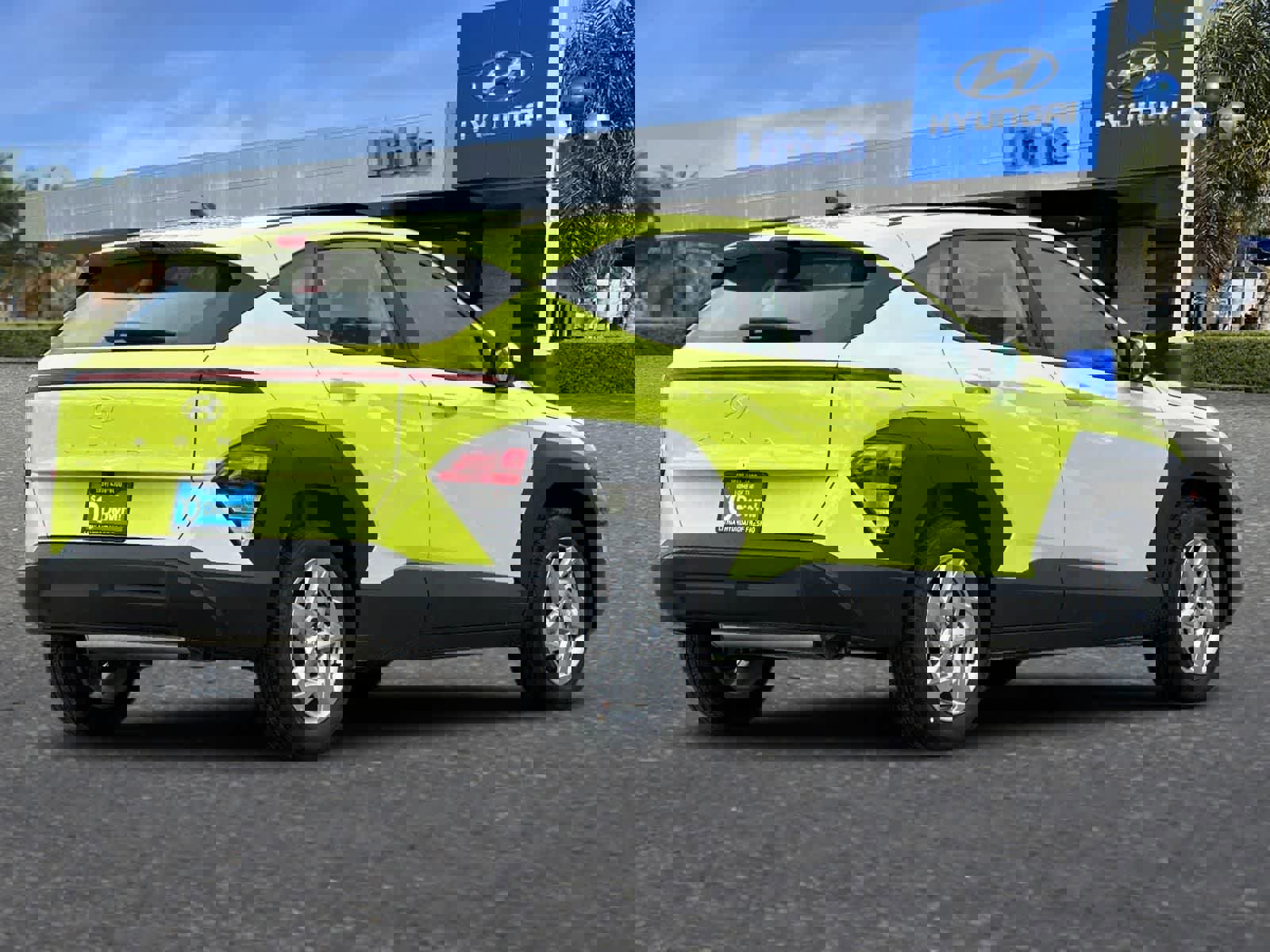 New 2026 Hyundai Kona SE FWD image 2