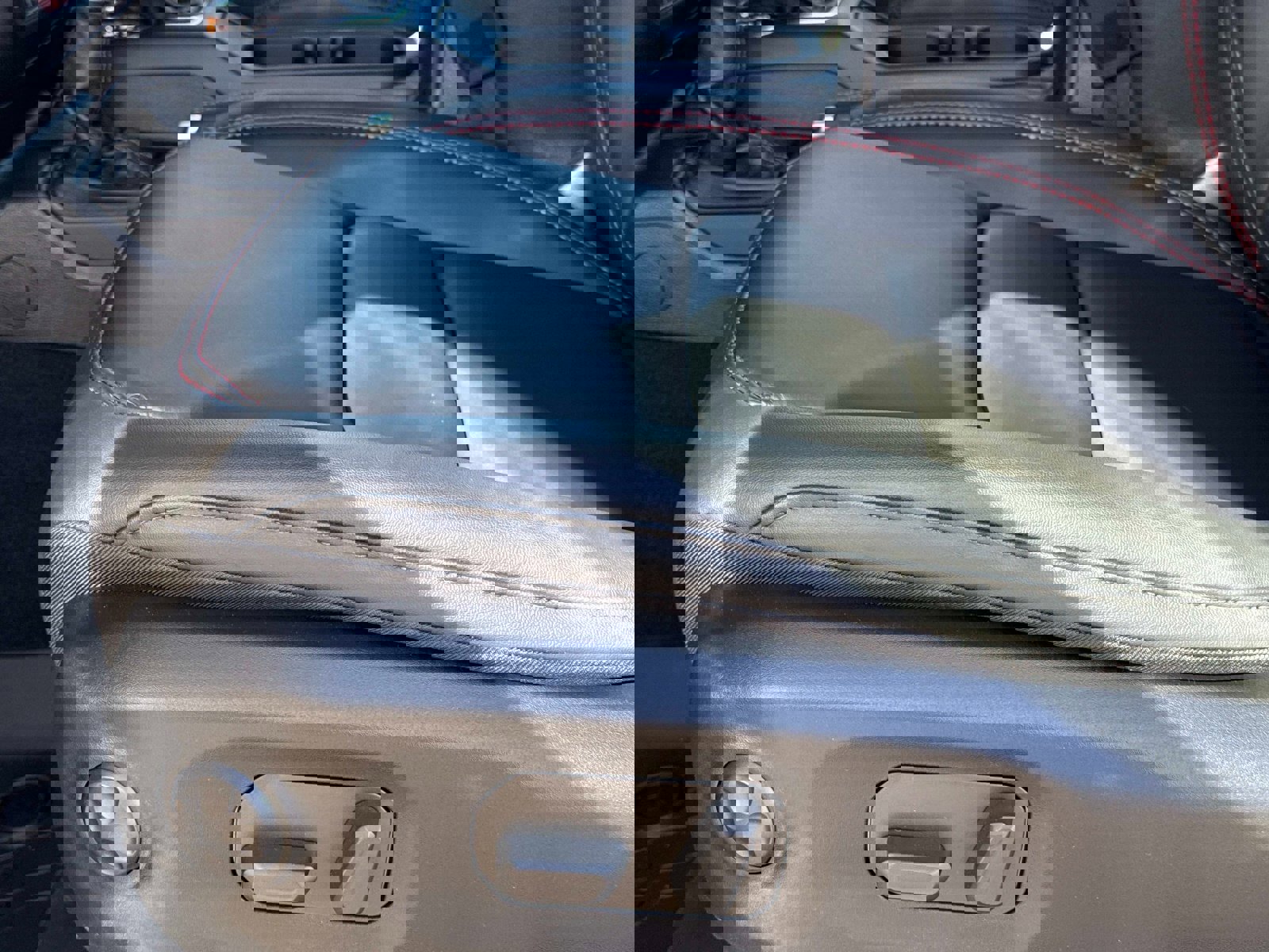 New 2026 Jeep Wrangler Unlimited Rubicon w/ Xtreme 35 Tire Package image 20