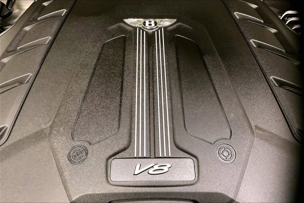 Used 2023 Bentley Bentayga image 16