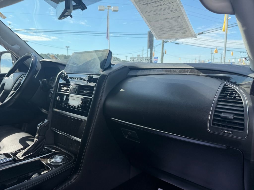 Used 2024 INFINITI QX80 Luxe image 16