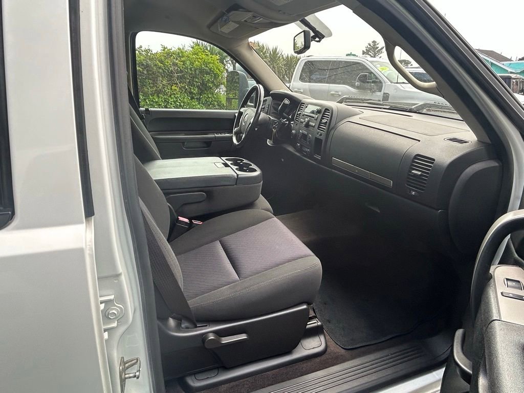 Used 2014 GMC Sierra 2500 SLE w/ SLE Preferred Package AWD/4WD image 22