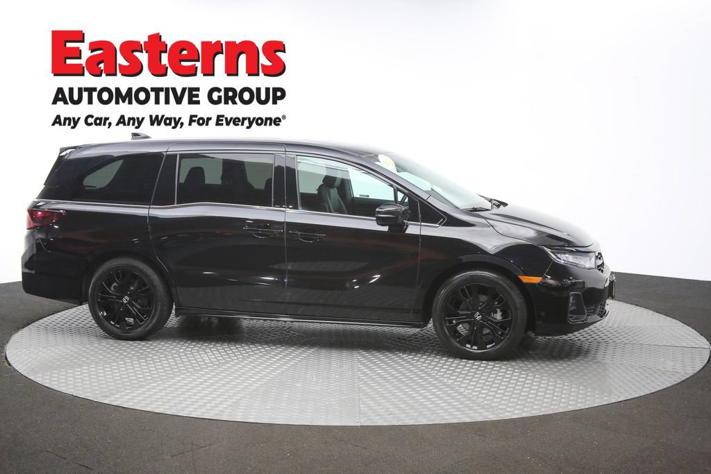 Used 2025 Honda Odyssey Sport-L image 48