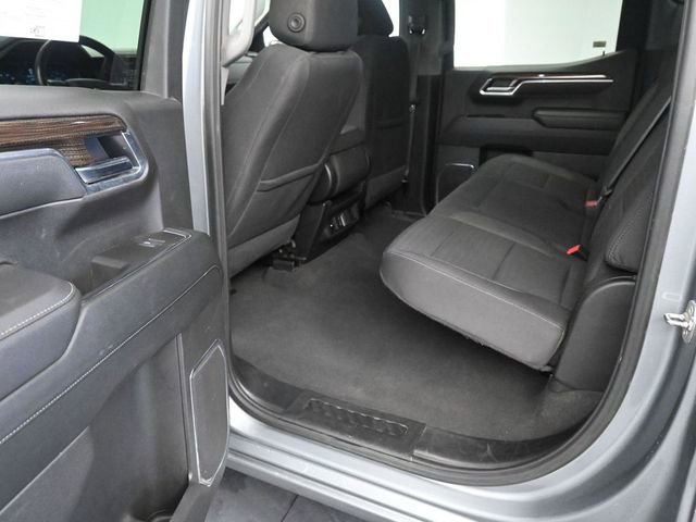 Used 2025 Chevrolet Silverado 1500 LT AWD/4WD image 16