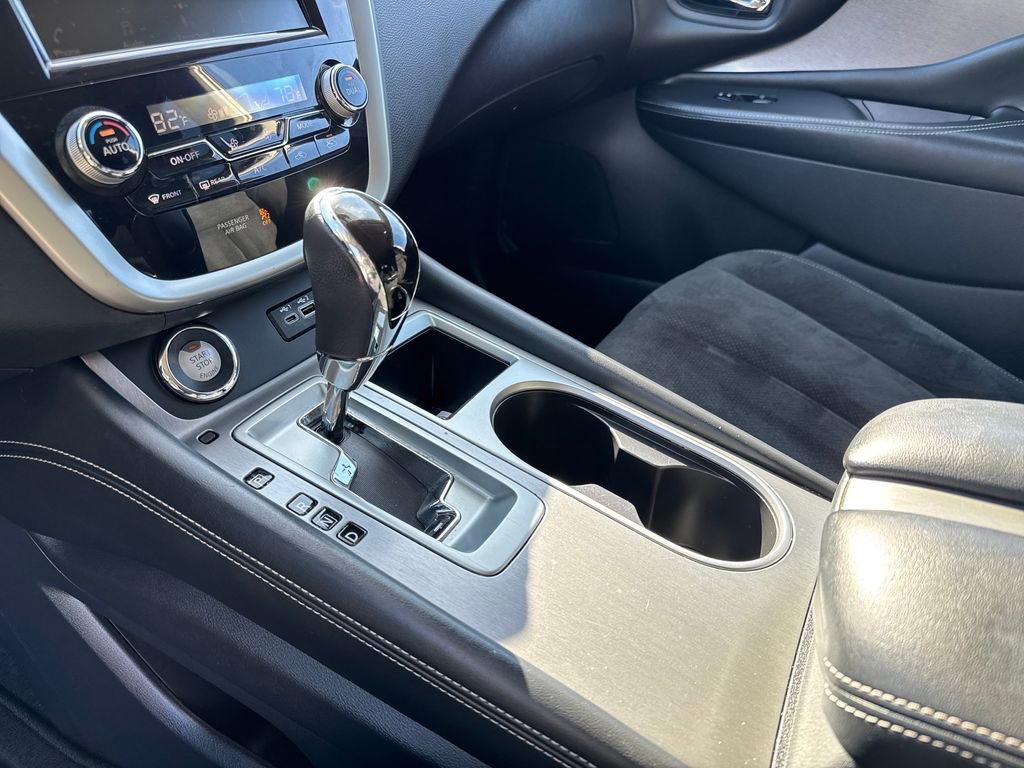Used 2019 Nissan Murano SV image 25
