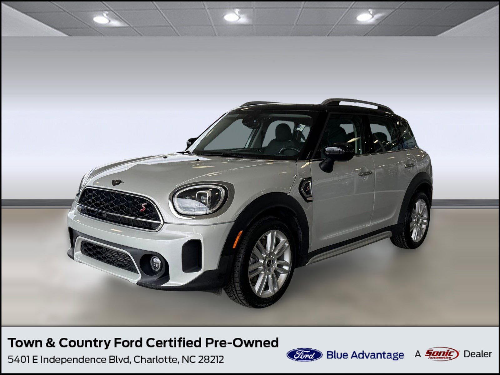 Used 2023 MINI Cooper Countryman S FWD image 1
