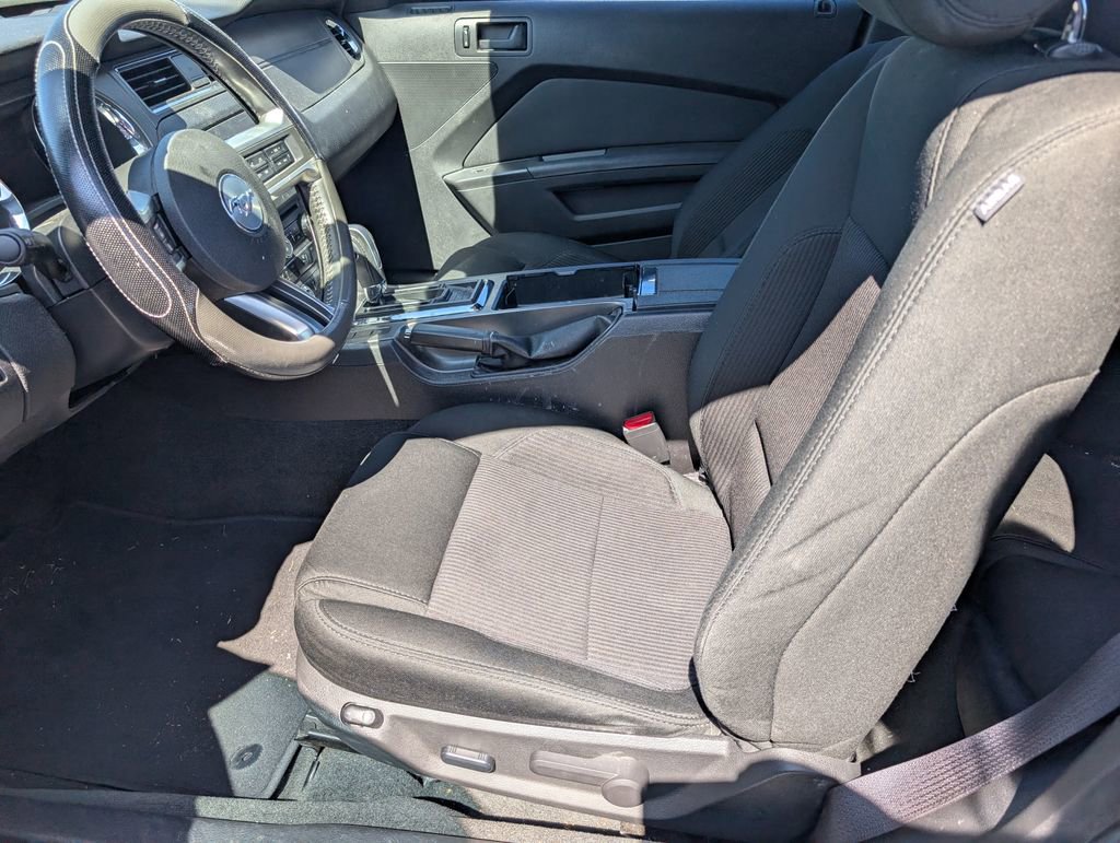 Used 2014 Ford Mustang Coupe w/ Equipment Group 102A image 9