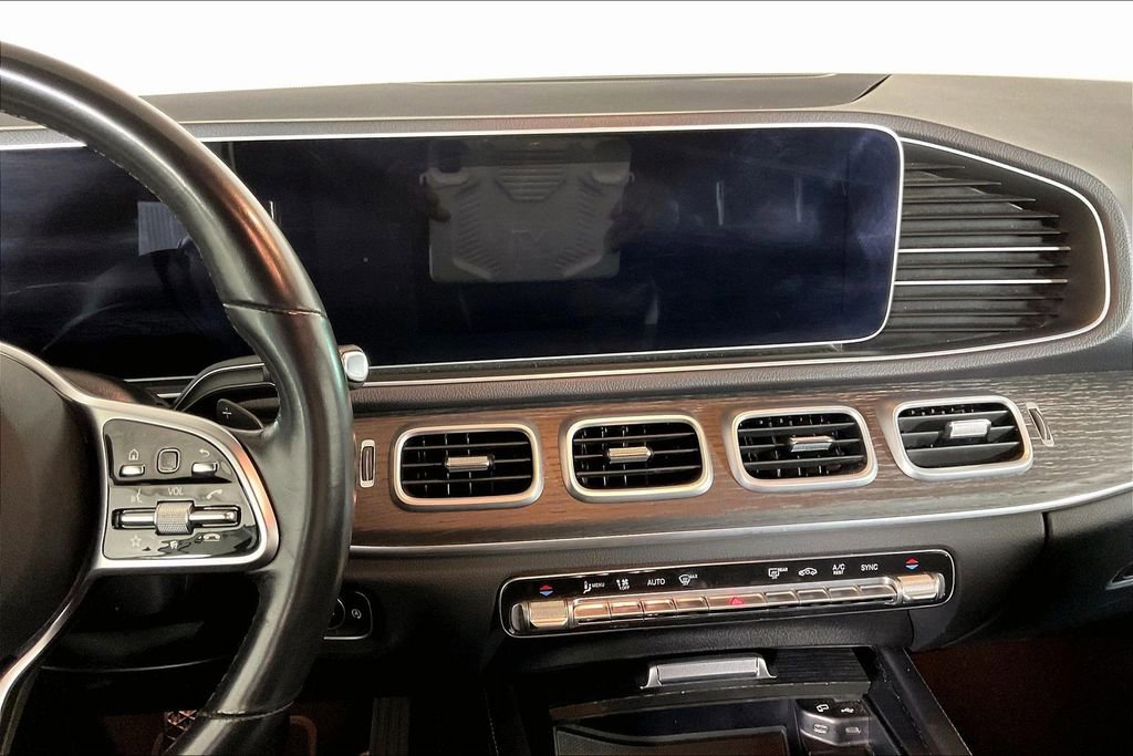 Used 2022 Mercedes-Benz GLE 350 4MATIC w/ Premium Package image 5