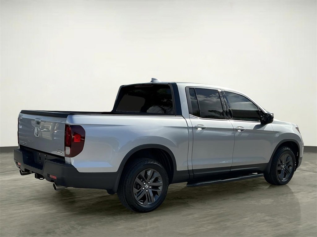 Used 2021 Honda Ridgeline Sport image 8