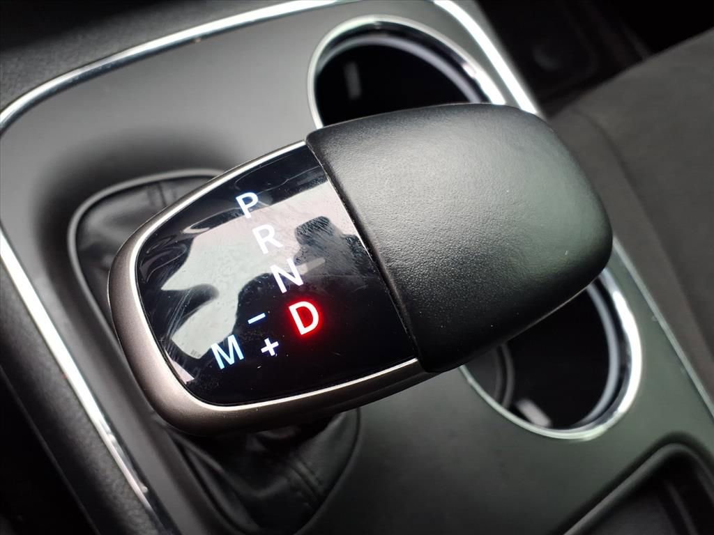 Used 2018 Dodge Durango SXT w/ Quick Order Package 2BB image 9