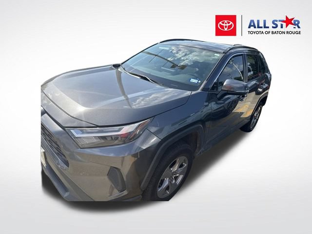 Used 2022 Toyota RAV4 XLE AWD/4WD image 1
