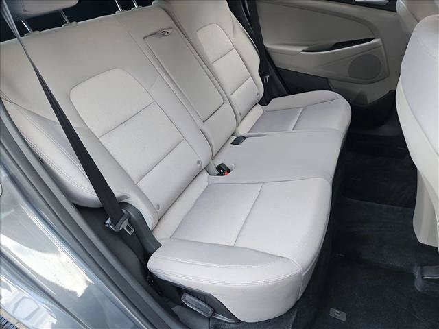 Used 2017 Hyundai Tucson SE w/ SE Popular Package 02 AWD/4WD image 18