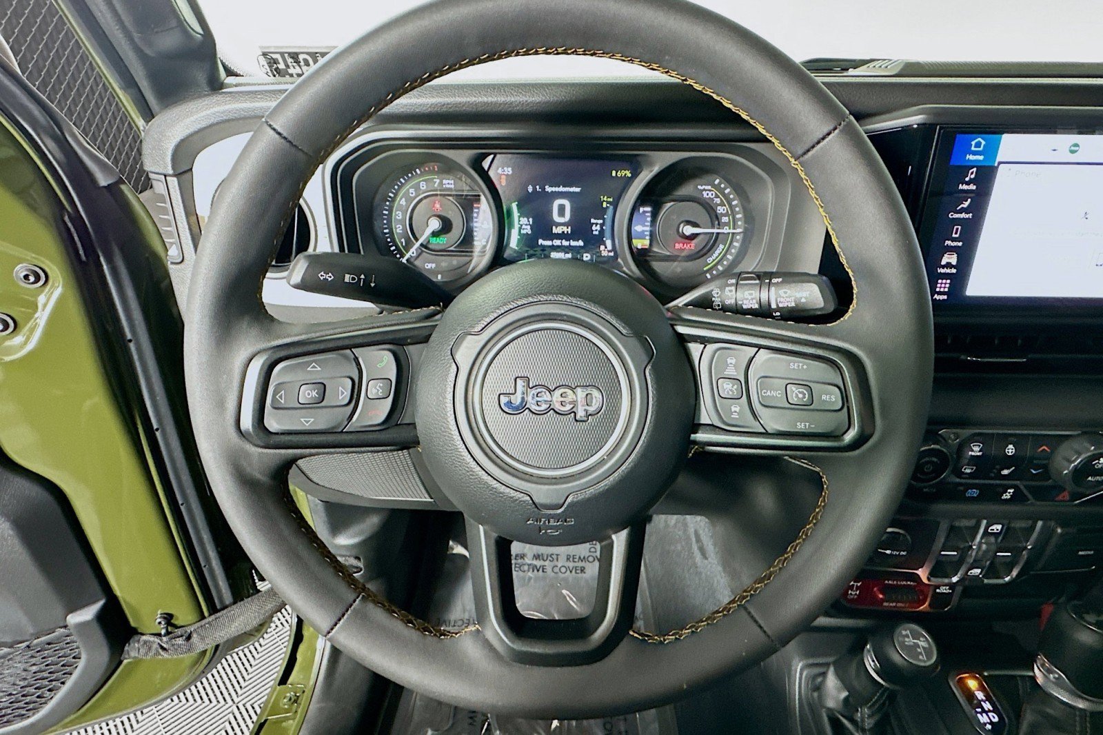 Used 2024 Jeep Wrangler Unlimited AWD/4WD image 19
