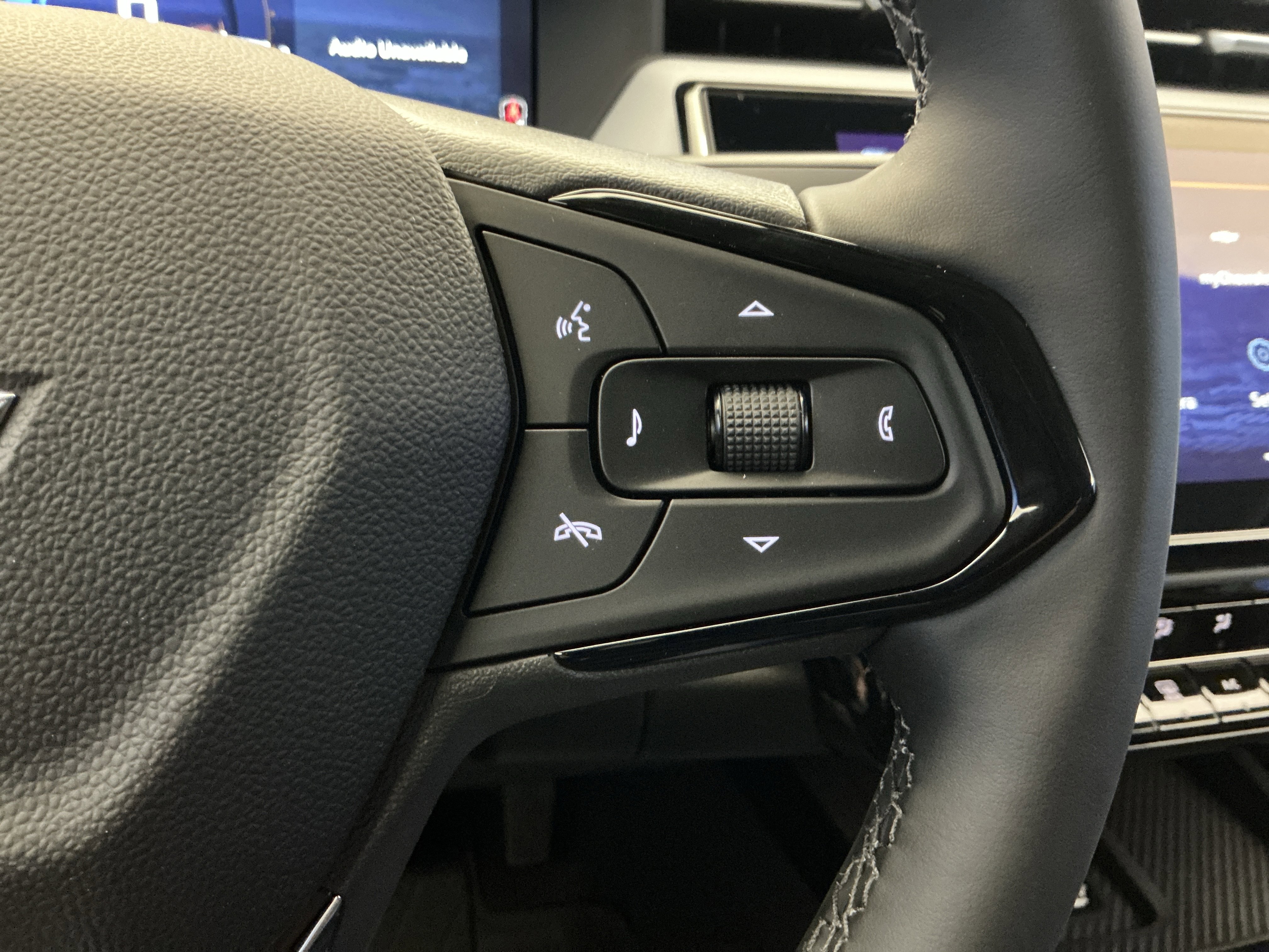 New 2027 Chevrolet Bolt RS w/ Technology Package image 16