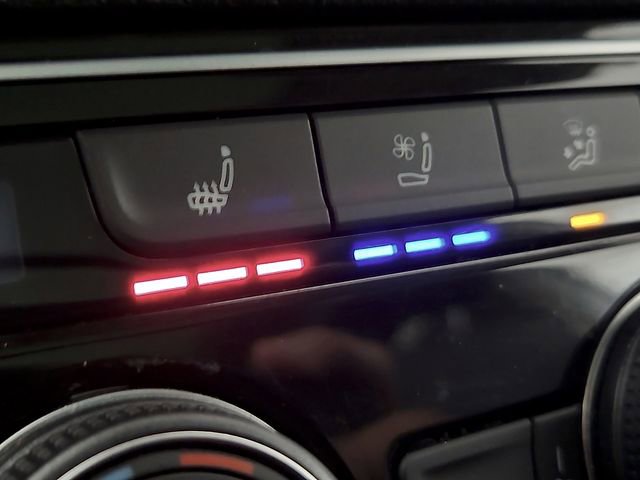 Used 2019 Volkswagen Atlas SEL Premium image 29