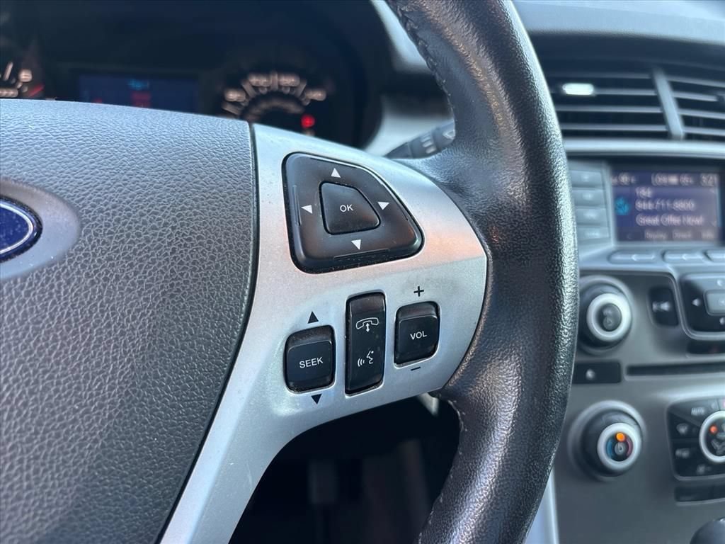 Used 2013 Ford Edge SEL FWD image 16