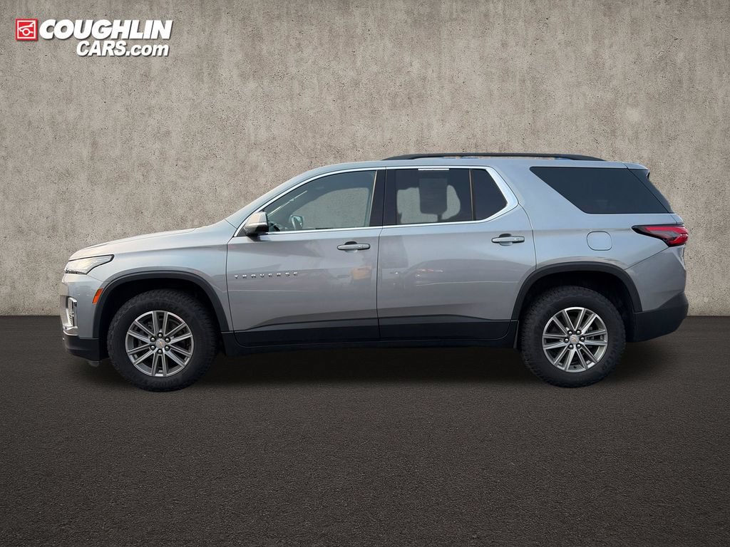 Used 2023 Chevrolet Traverse LT FWD image 4