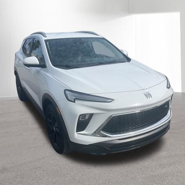 Used 2024 Buick Encore GX Sport Touring image 8