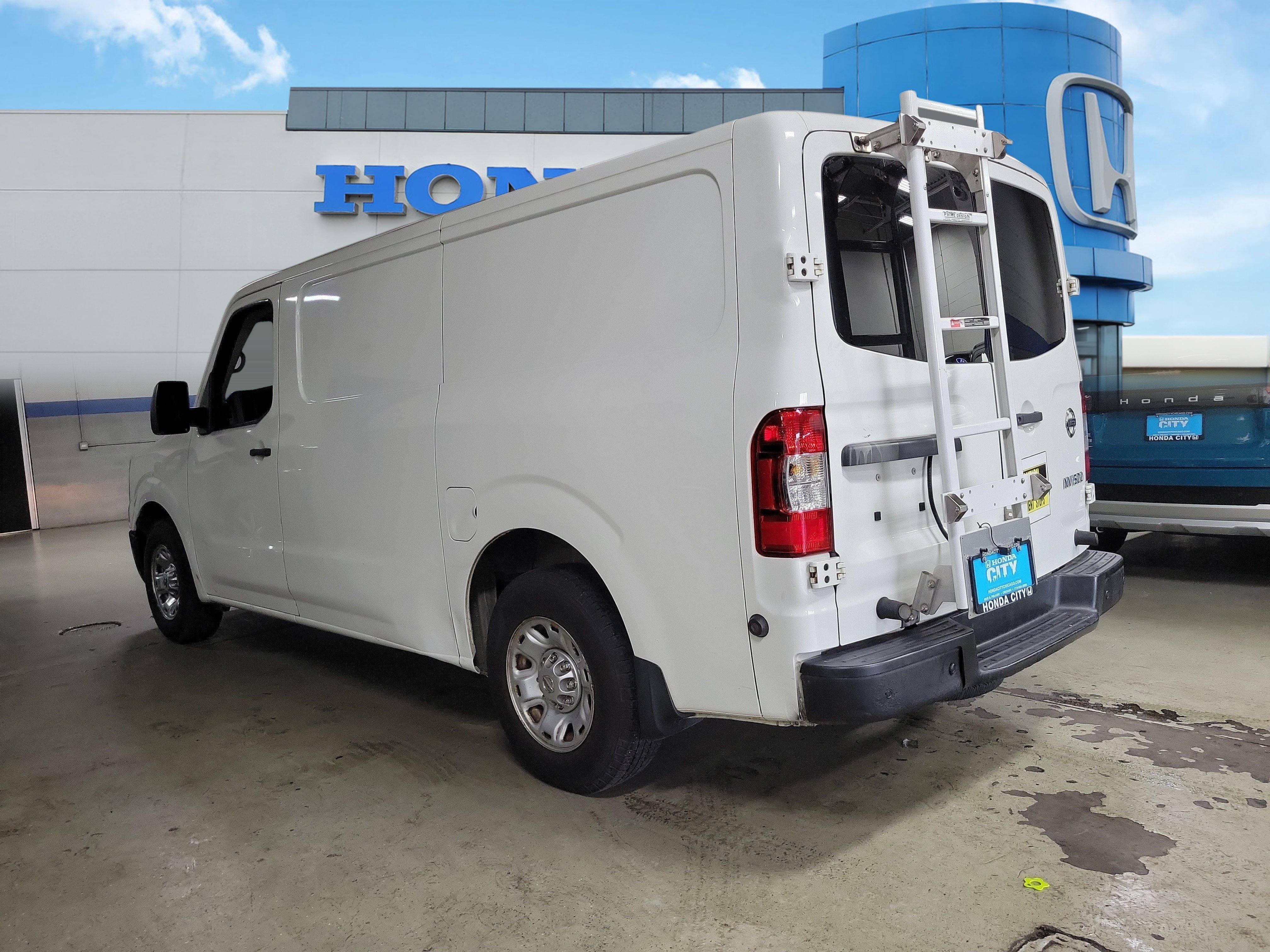 Used 2017 Nissan NV 1500 SV w/ Technology Package RWD image 4