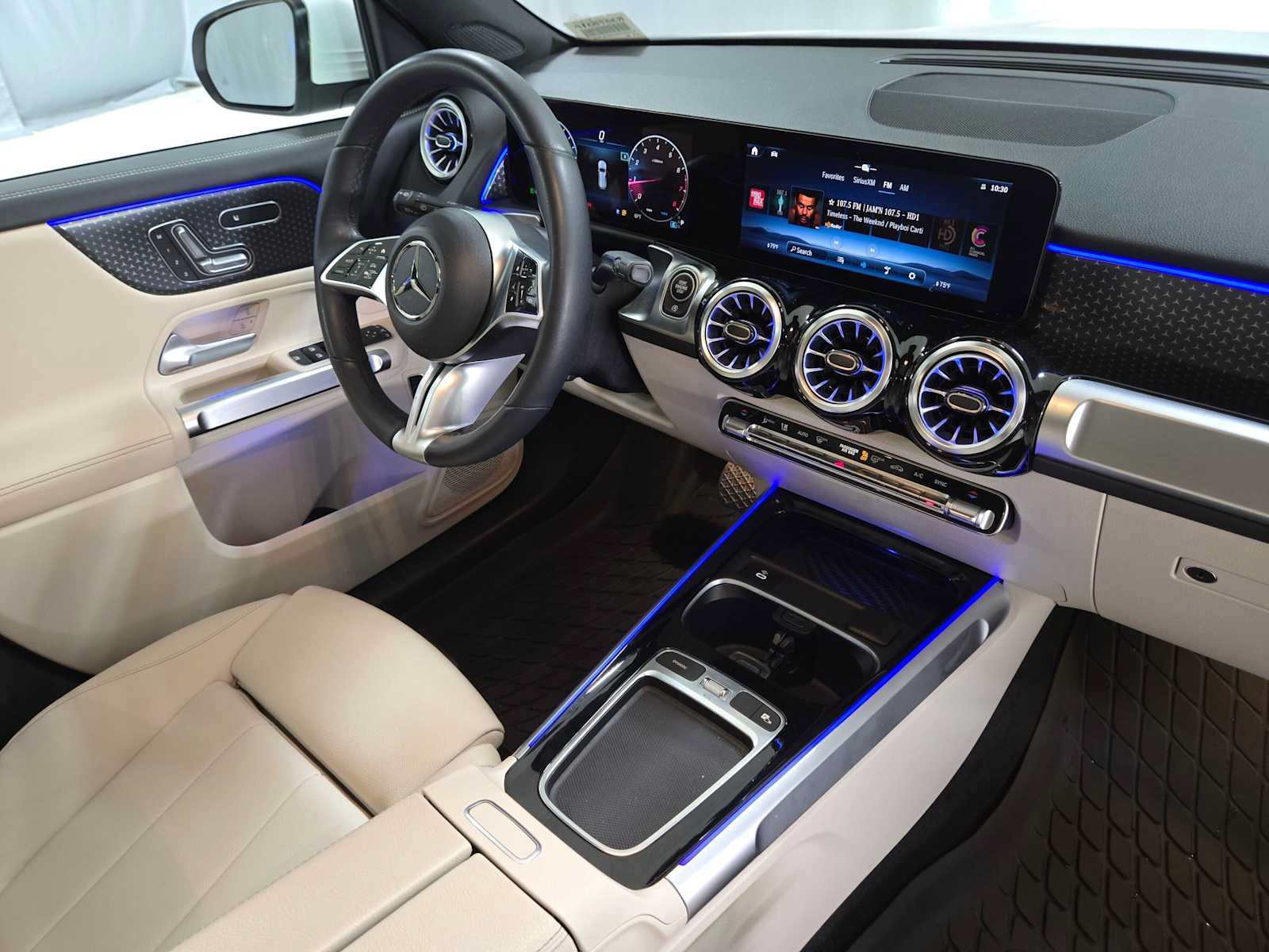 Used 2024 Mercedes-Benz GLB 250 4MATIC image 10
