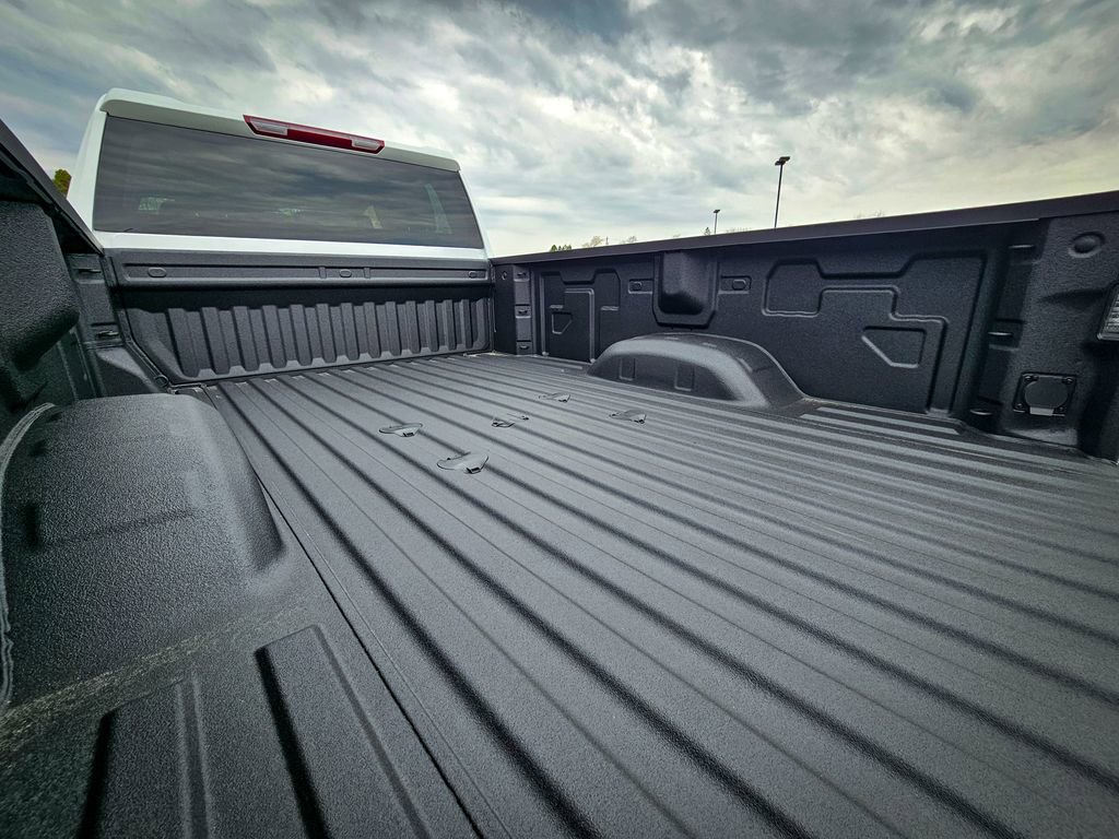 New 2026 GMC Sierra 3500 Pro AWD/4WD image 5