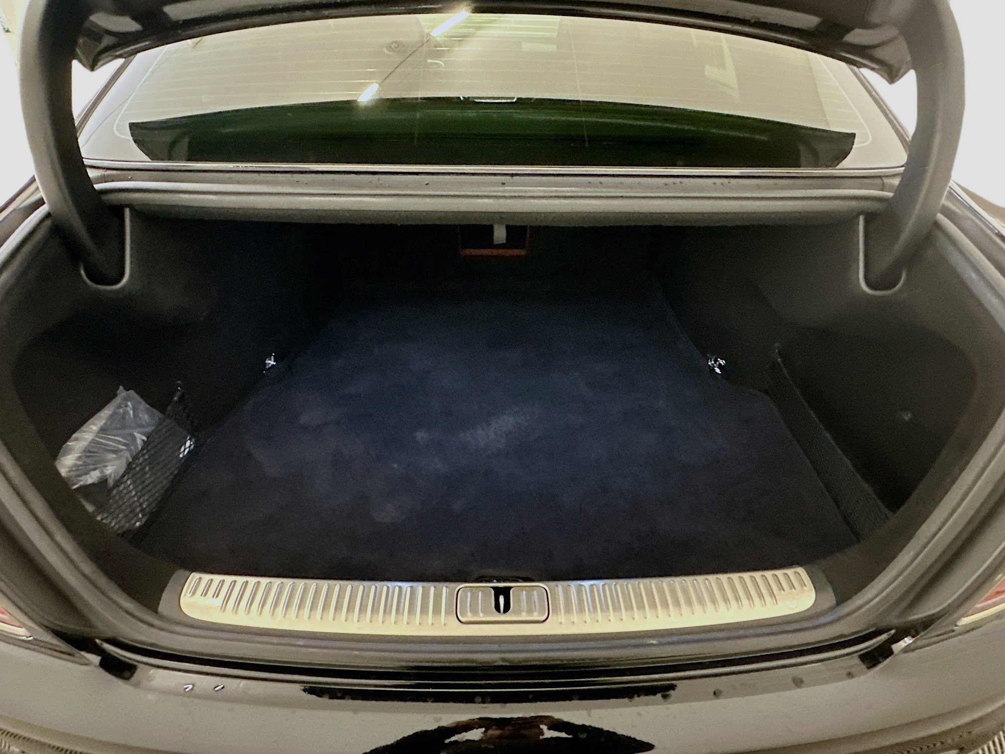 Used 2020 Kia K900 Luxury image 31